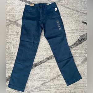 NWT Dark Blue Gap Slim Fit Pants 31x32